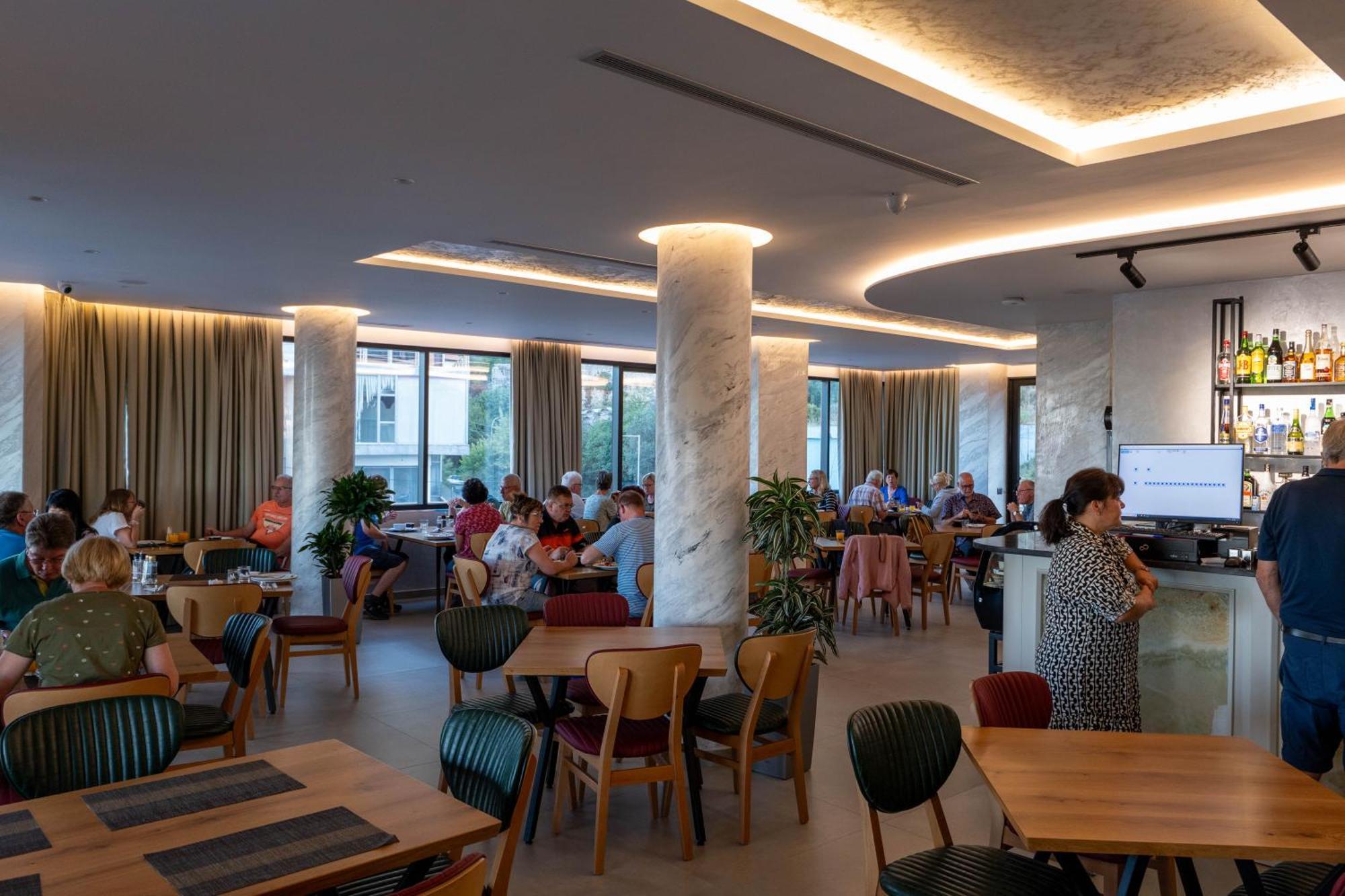 Hotel Dior Krujë 外观 照片
