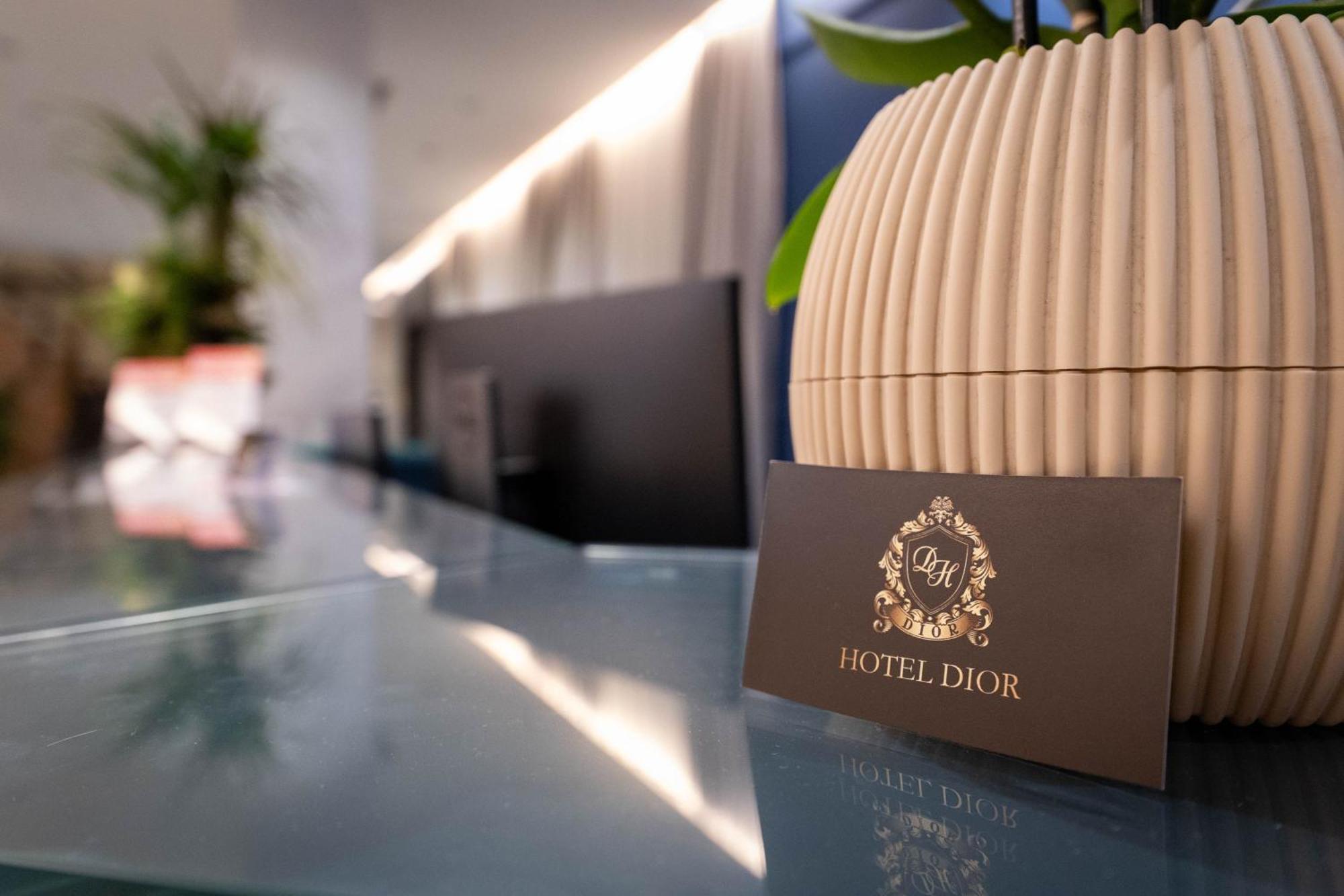 Hotel Dior Krujë 外观 照片