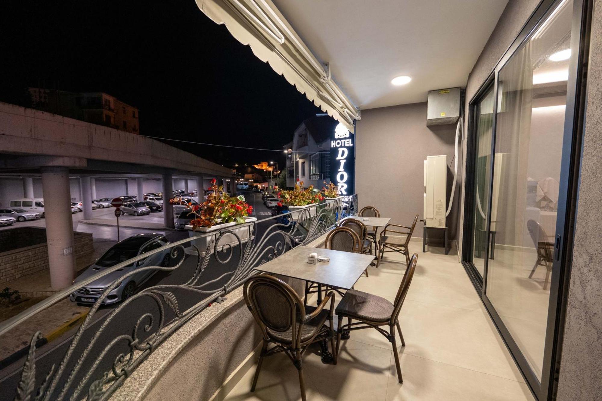 Hotel Dior Krujë 外观 照片
