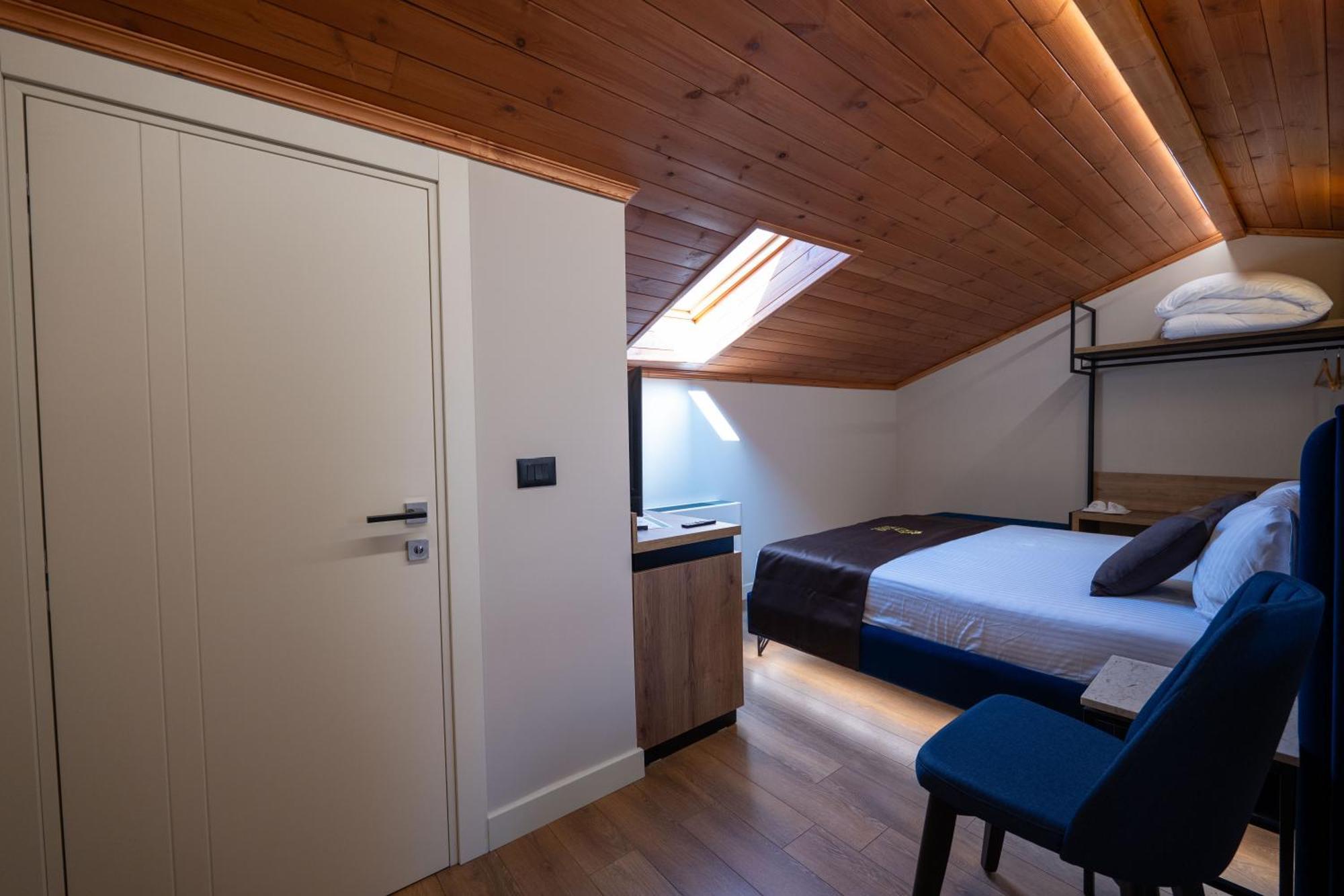 Hotel Dior Krujë 外观 照片