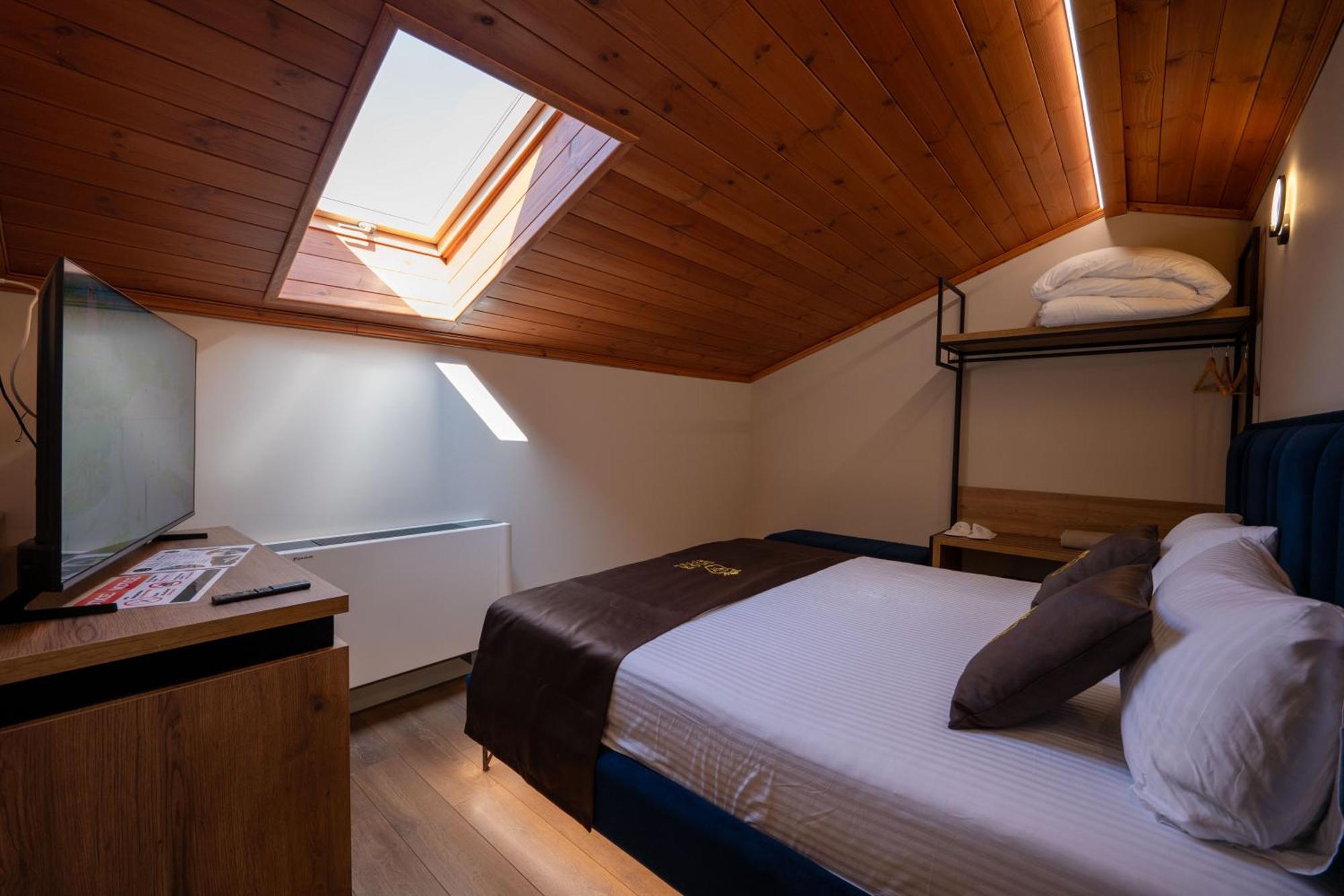 Hotel Dior Krujë 外观 照片