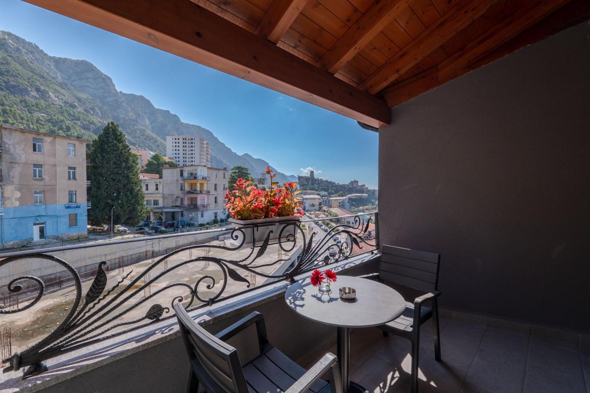 Hotel Dior Krujë 外观 照片