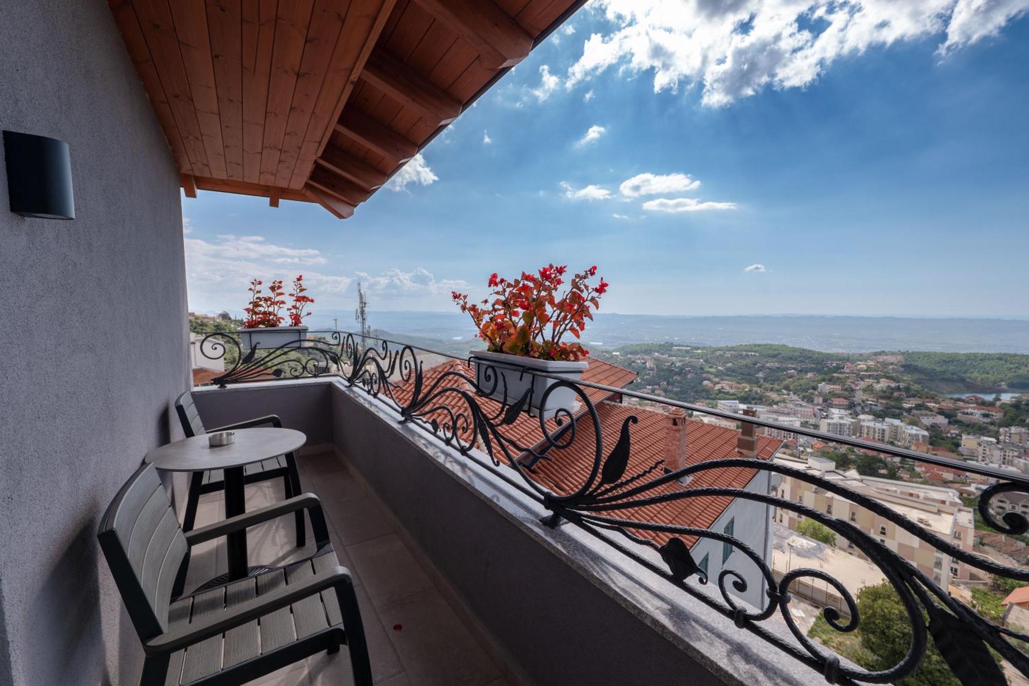 Hotel Dior Krujë 外观 照片